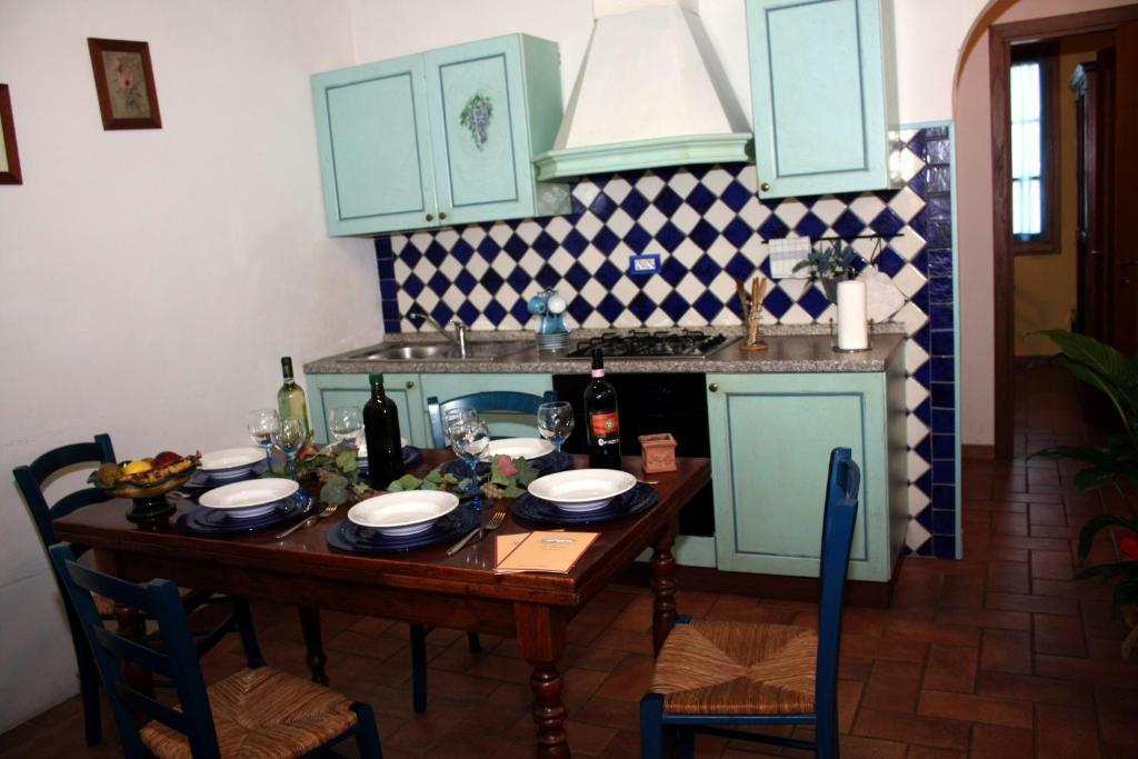 Agriturismo Le Docce Castelfiorentino Habitación foto